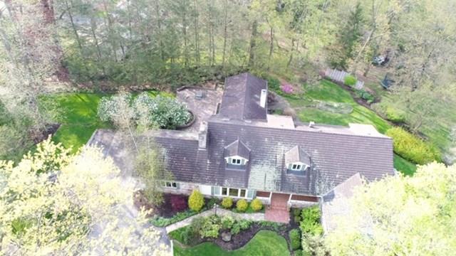 401 Buckingham Road Fox Chapel, PA 15215 - Photo 3 of 25 Gallery Image 3