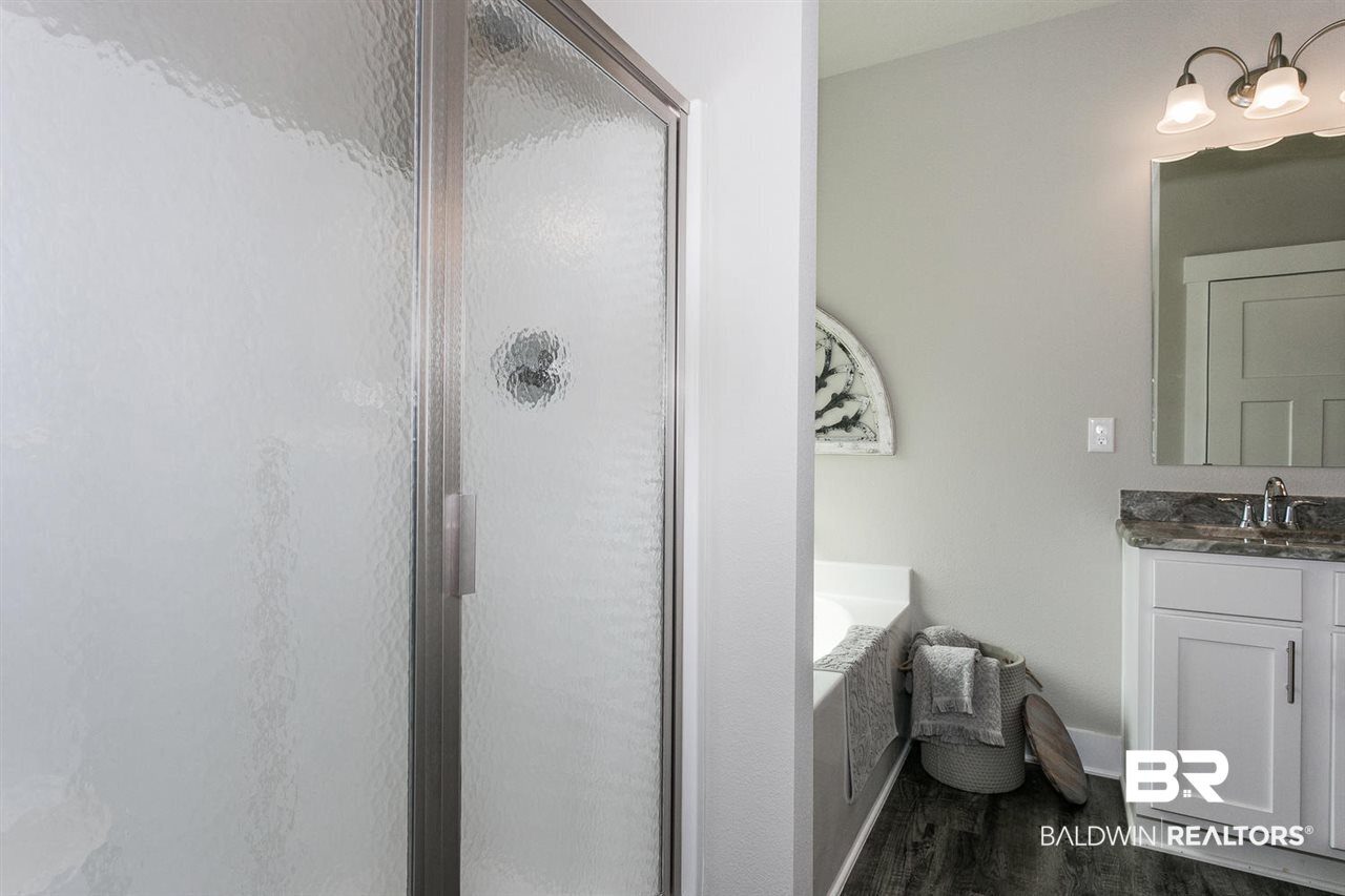 1036 Pheasant Circle Foley, AL 36535 - Photo 14 of 24 Master Bath Shower