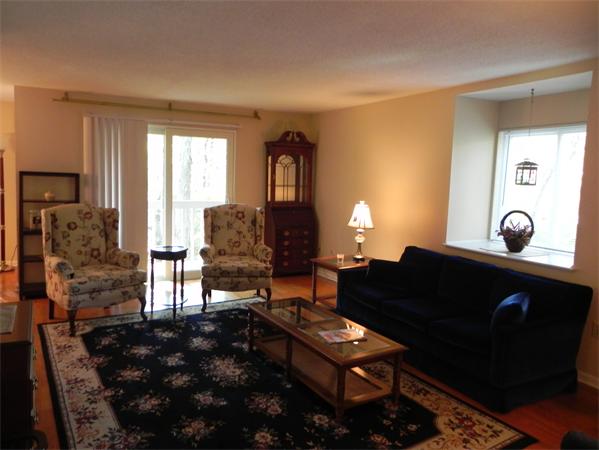 10 Beal's Cove Road, Unit K Hingham, MA 02043 - Photo 5 of 11 Gallery Image 5