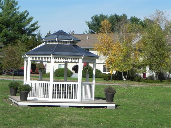 10 Beal's Cove Road, Unit K Hingham, MA 02043 - Photo 10 of 11 Gallery Image 10