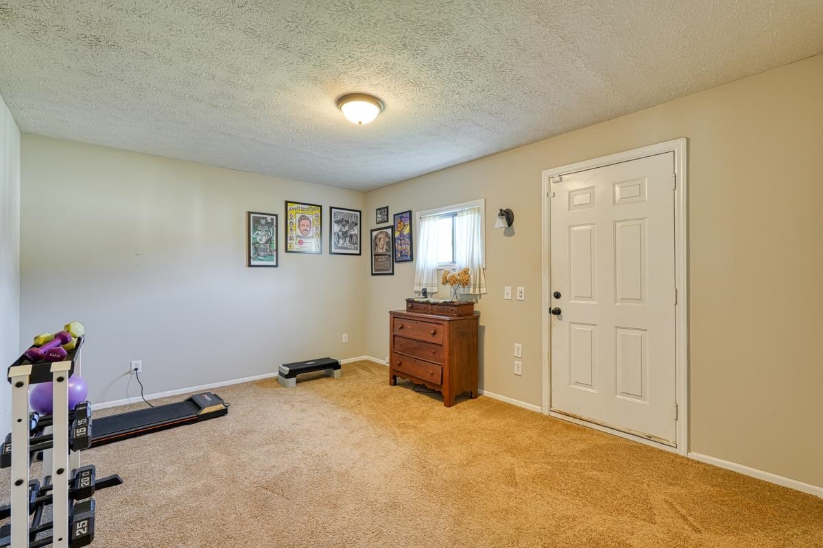 1406 Ridge Road Greenville, SC 29607 - Photo 20 of 36 Gallery Image 20