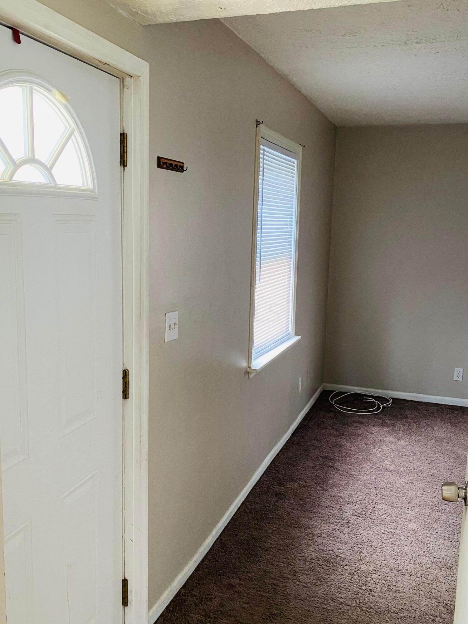 3195 Karl Road Columbus, OH 43224 - Photo 23 of 26 IMG_9379