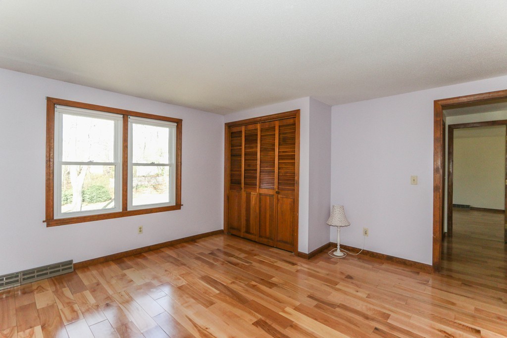 849 Shaker Road Longmeadow, MA 01106 - Photo 13 of 29