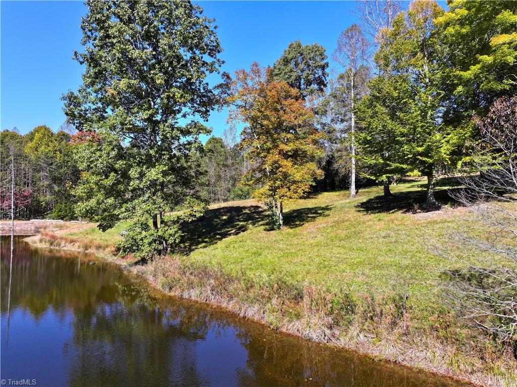 999 County Line Road Bassett, VA 24055 - Photo 16 of 50 Gallery Image 16