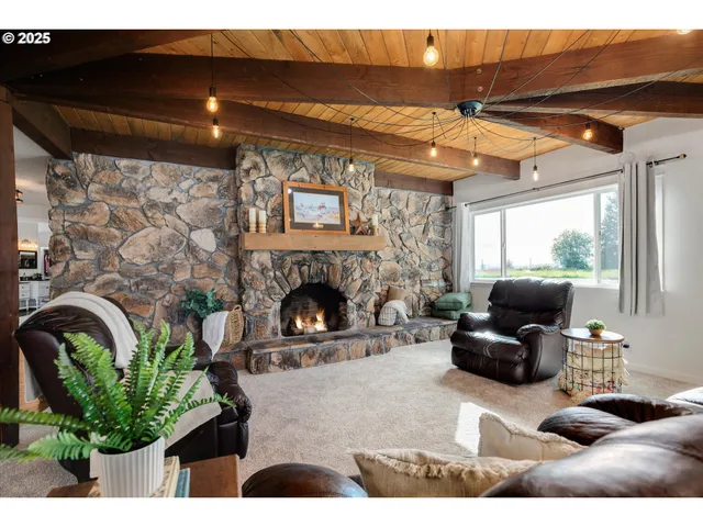 $1,395,000 | 7755 Southwest Bracken Drive, Cornelius, OR 97113