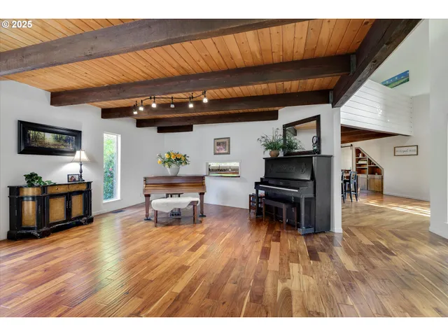 $1,395,000 | 7755 Southwest Bracken Drive, Cornelius, OR 97113