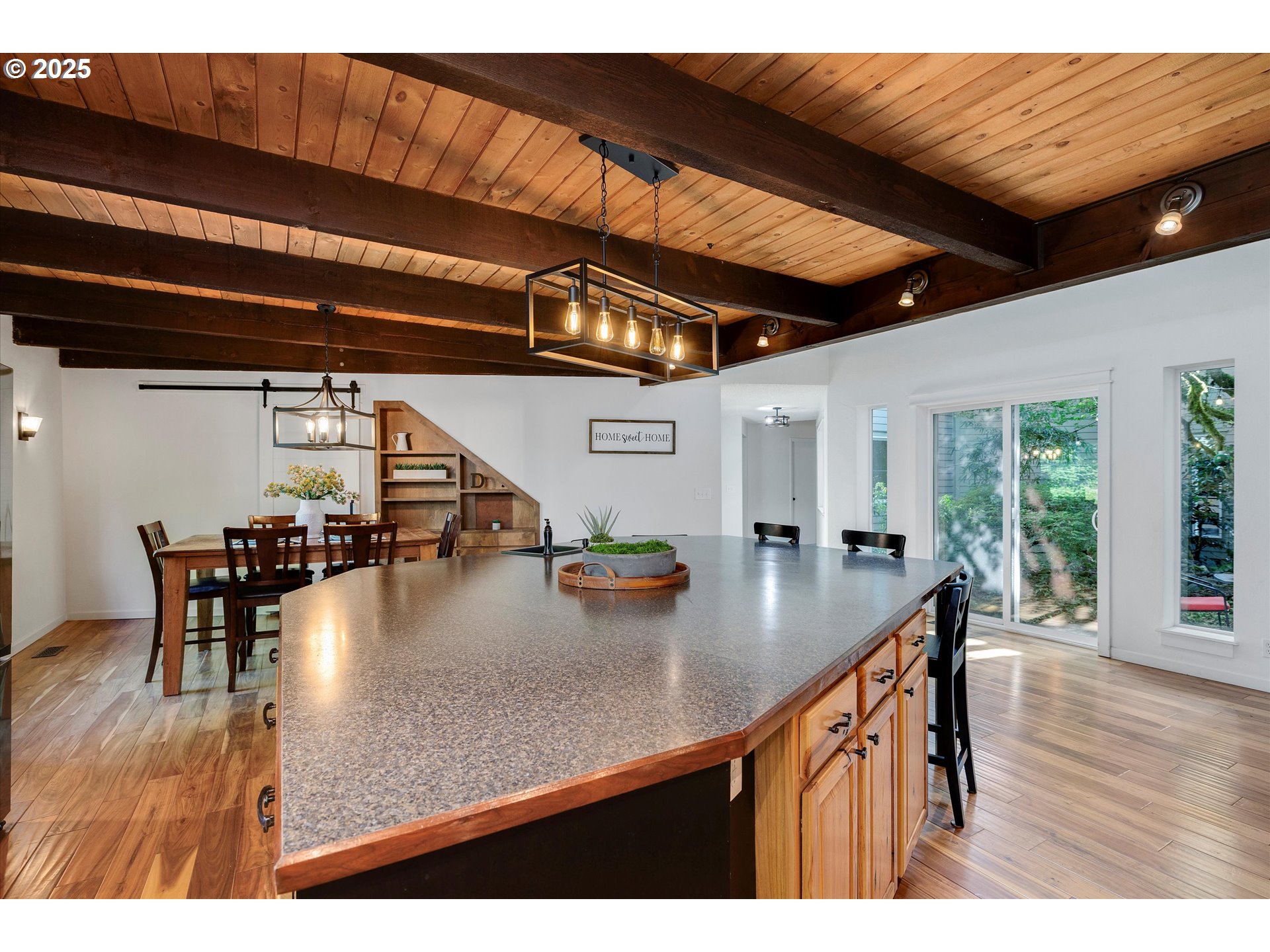 7755 Southwest Bracken Drive Cornelius, OR 97113 - Photo 17 of 47 Kitchen/Nook
