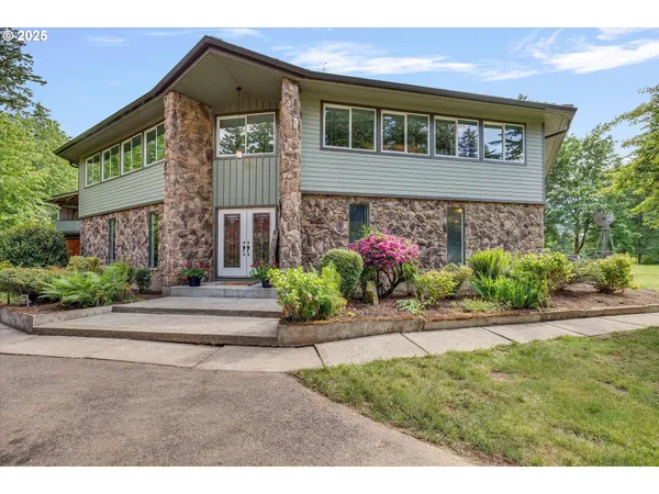 $1,299,000 | 7755 Southwest Bracken Drive, Cornelius, OR 97113