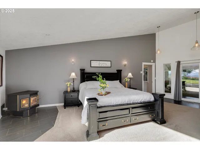 $1,395,000 | 7755 Southwest Bracken Drive, Cornelius, OR 97113