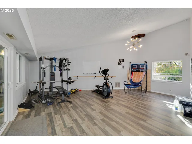 $1,395,000 | 7755 Southwest Bracken Drive, Cornelius, OR 97113