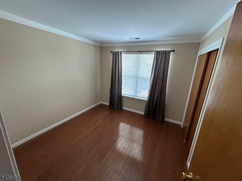 32 Rebecca Road East Hanover, NJ 07936 - Photo 15 of 23