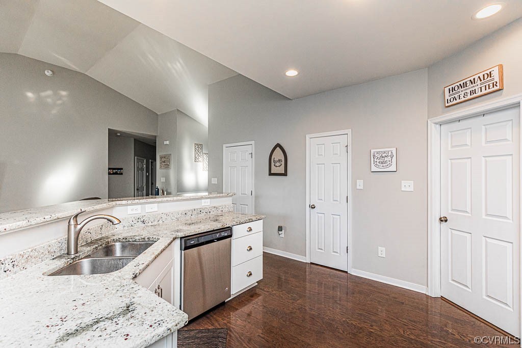 11100 Avening Road Midlothian, VA 23112 - Photo 12 of 29 a spacious bathroom with a granite countertop sink and a mirror