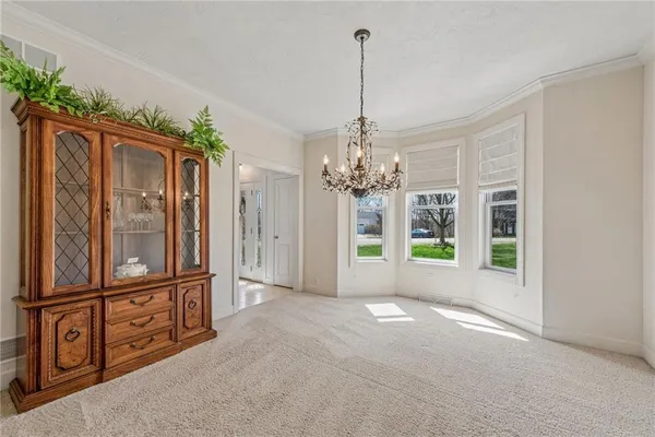 $680,000 | 836 Forest Oaks Trail, North Huntingdon, PA 15642