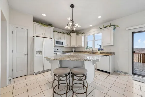 $680,000 | 836 Forest Oaks Trail, North Huntingdon, PA 15642