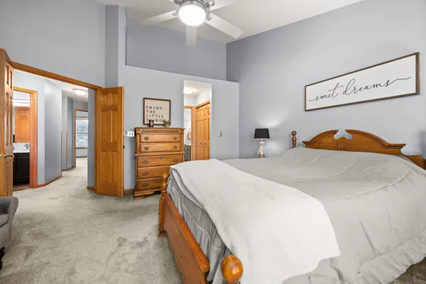 $415,000 | 1122 Yorkshire Drive South, Sycamore, IL 60178