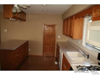 7582 Kerin Road Alhambra, IL 62001 - Photo 15 of 17