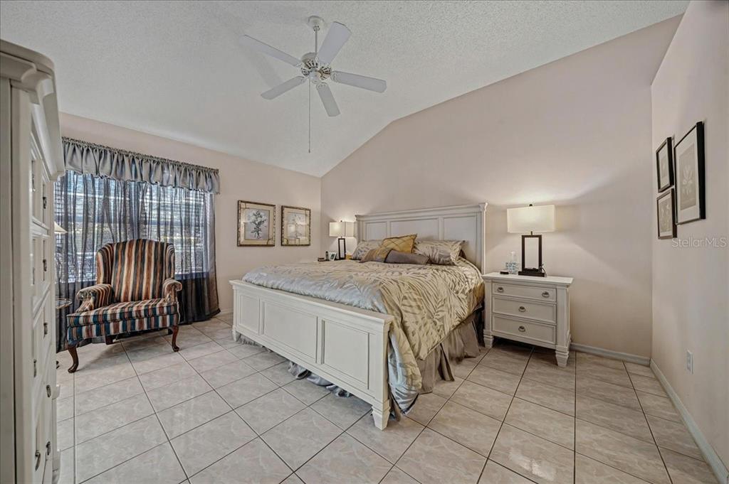 922 Soledad Way The Villages, FL 32159 - Photo 24 of 82