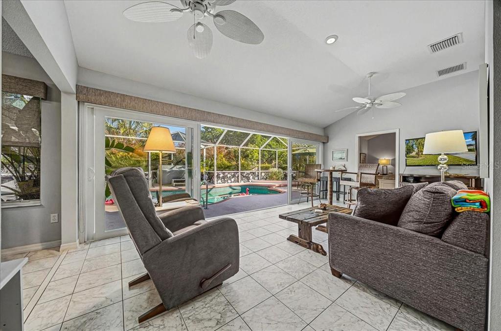 922 Soledad Way The Villages, FL 32159 - Photo 42 of 82