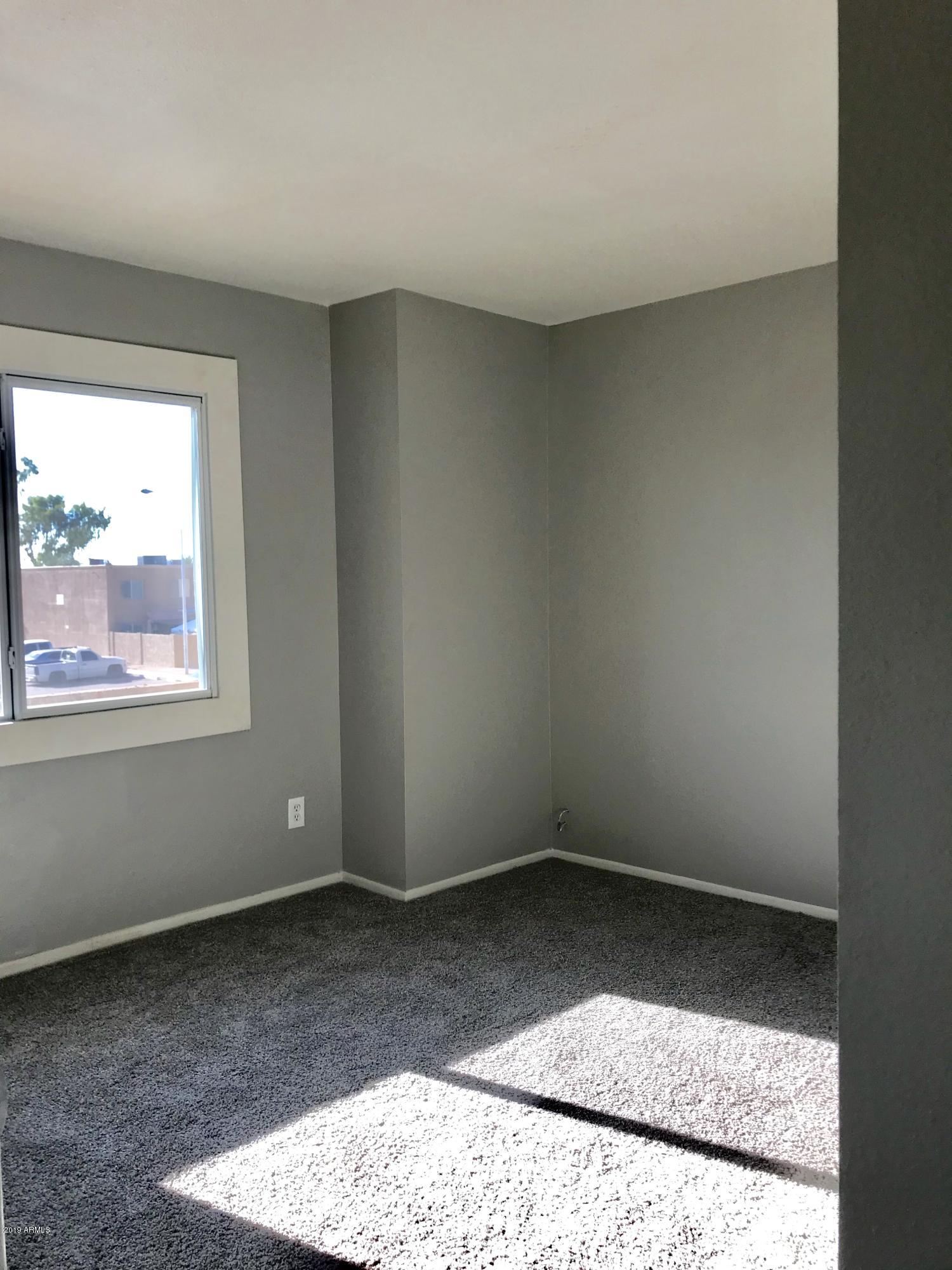 4704 East Broadway Road Phoenix, AZ 85040 - Photo 15 of 17 2019-09-11 16.18.42-1