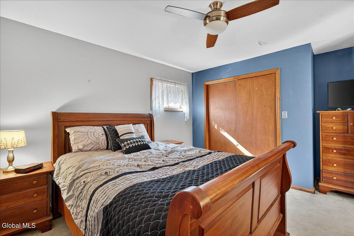 1060 Keyes Avenue Schenectady, NY 12309 - Photo 16 of 31 14-1060 KEYES-22