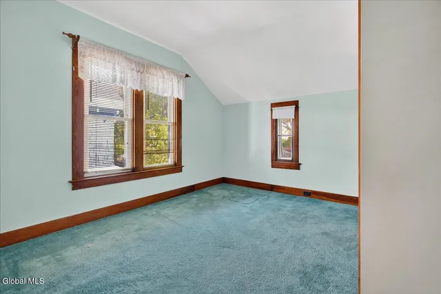 $250,000 | 1060 Keyes Avenue, Schenectady, NY 12309