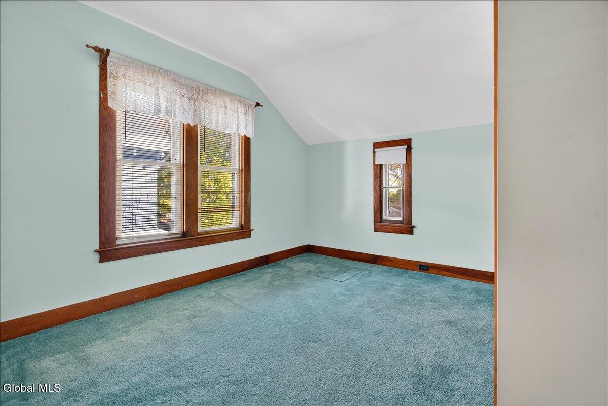 1060 Keyes Avenue Schenectady, NY 12309 - Photo 28 of 31 09-1060 KEYES-27