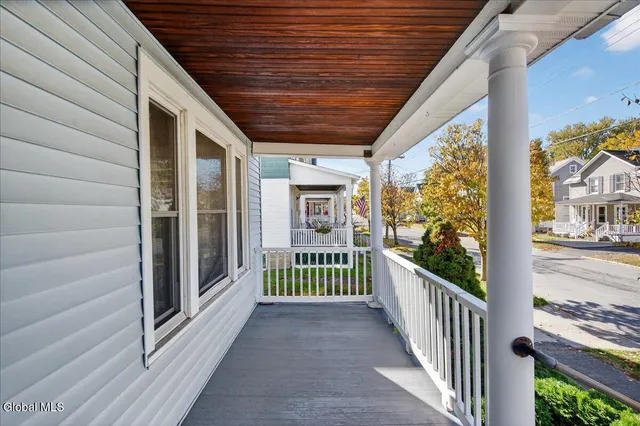 $250,000 | 1060 Keyes Avenue, Schenectady, NY 12309