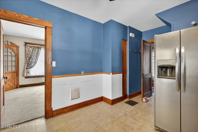 $250,000 | 1060 Keyes Avenue, Schenectady, NY 12309