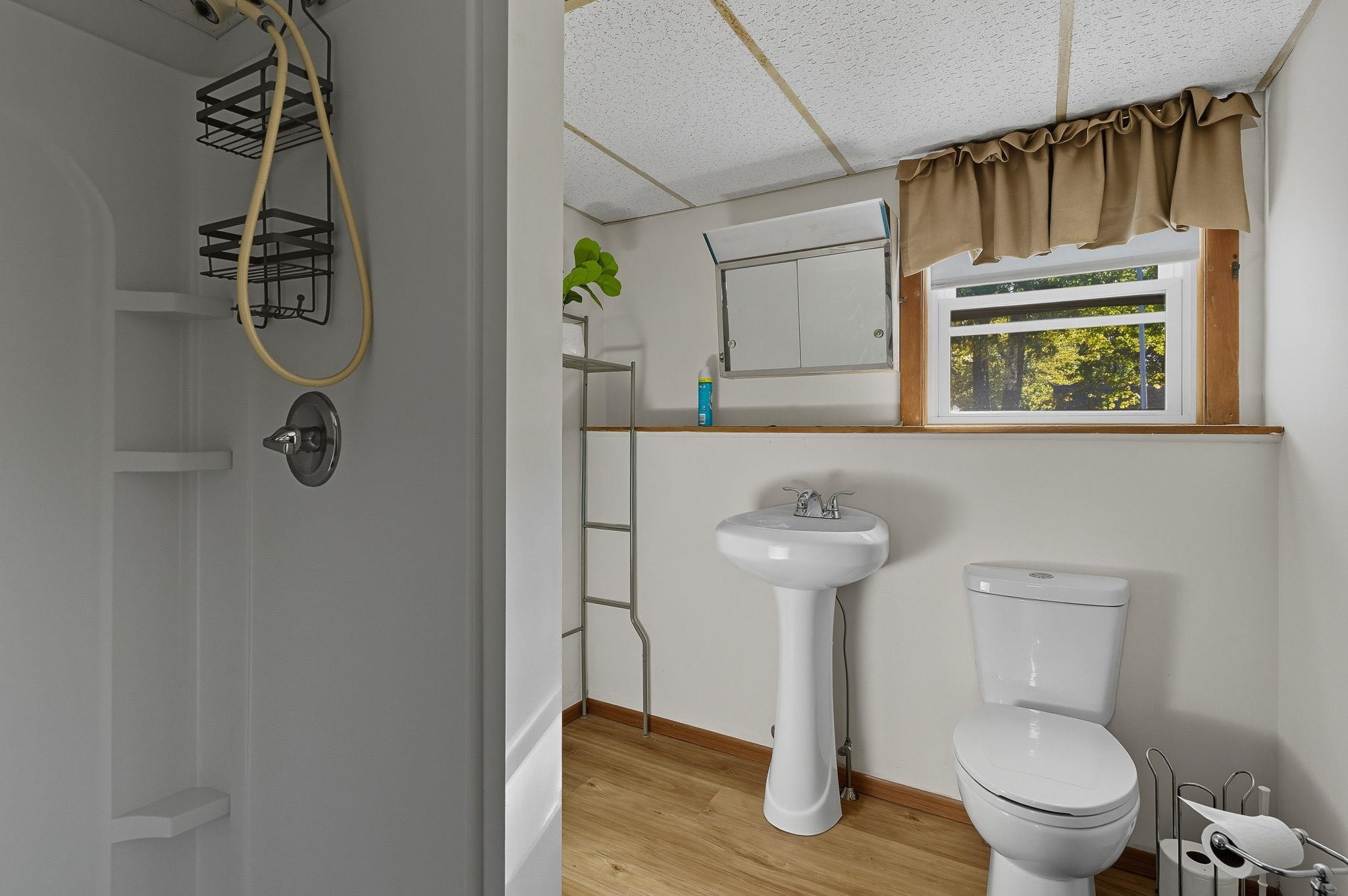 4 Vernon Avenue Rochester, NH 03867 - Photo 12 of 18