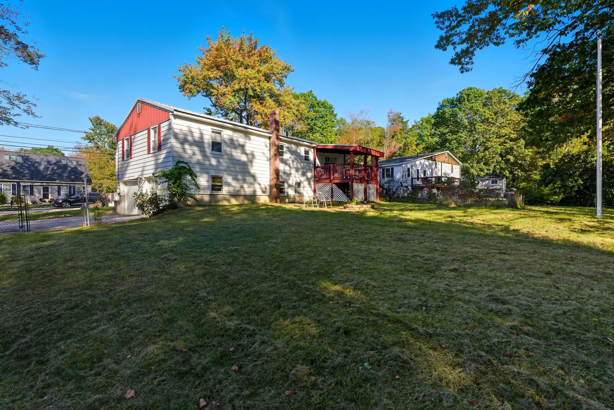 4 Vernon Avenue Rochester, NH 03867 - Photo 16 of 18