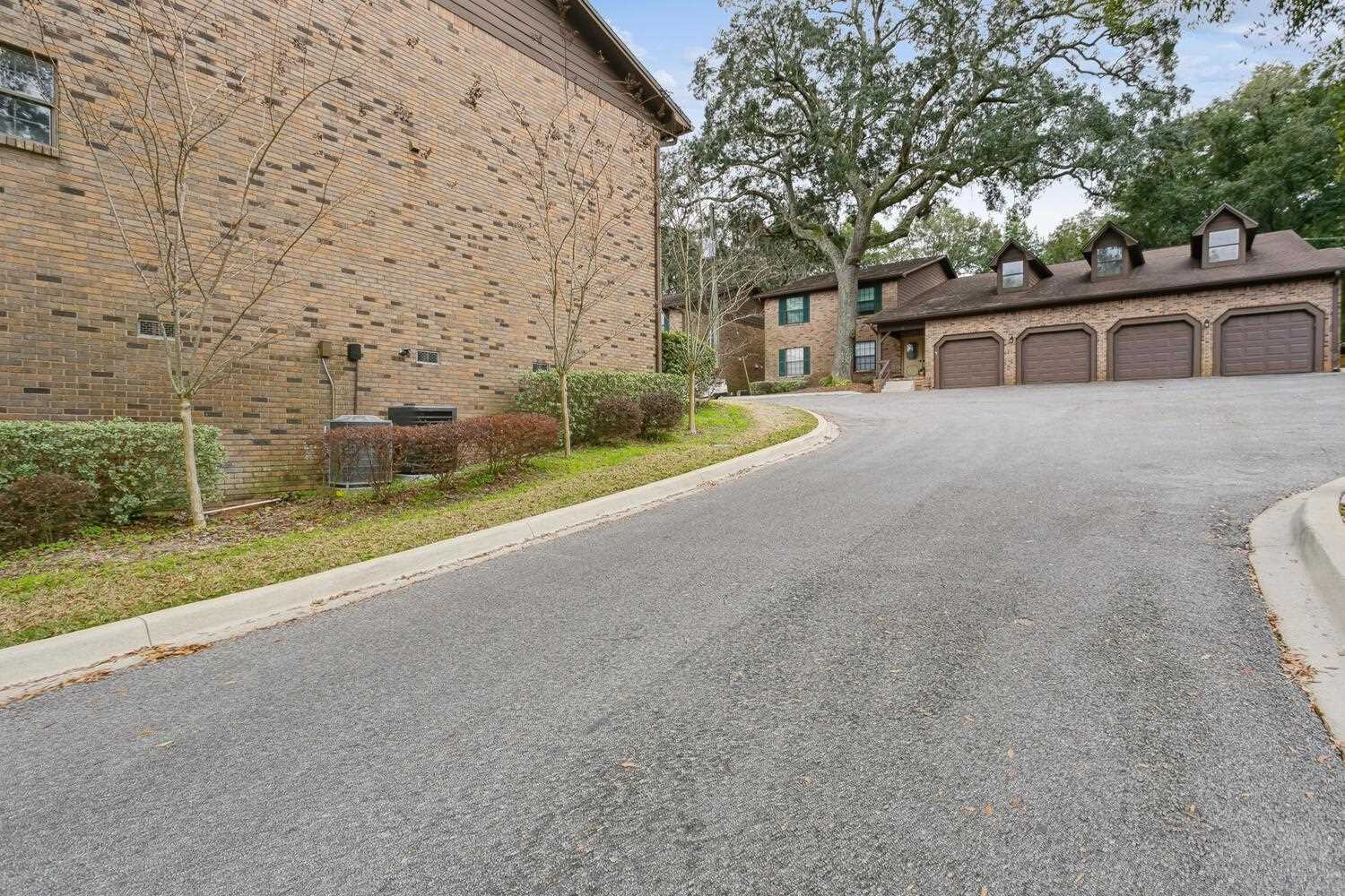 4831 East Olive Road, Unit 4D Pensacola, FL 32514 - Photo 26 of 35
