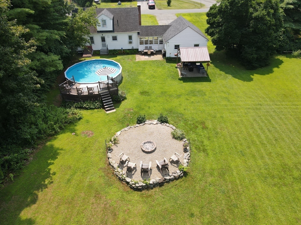 84 Thayer Road Greenfield, MA 01301 - Photo 5 of 34 Gallery Image 5