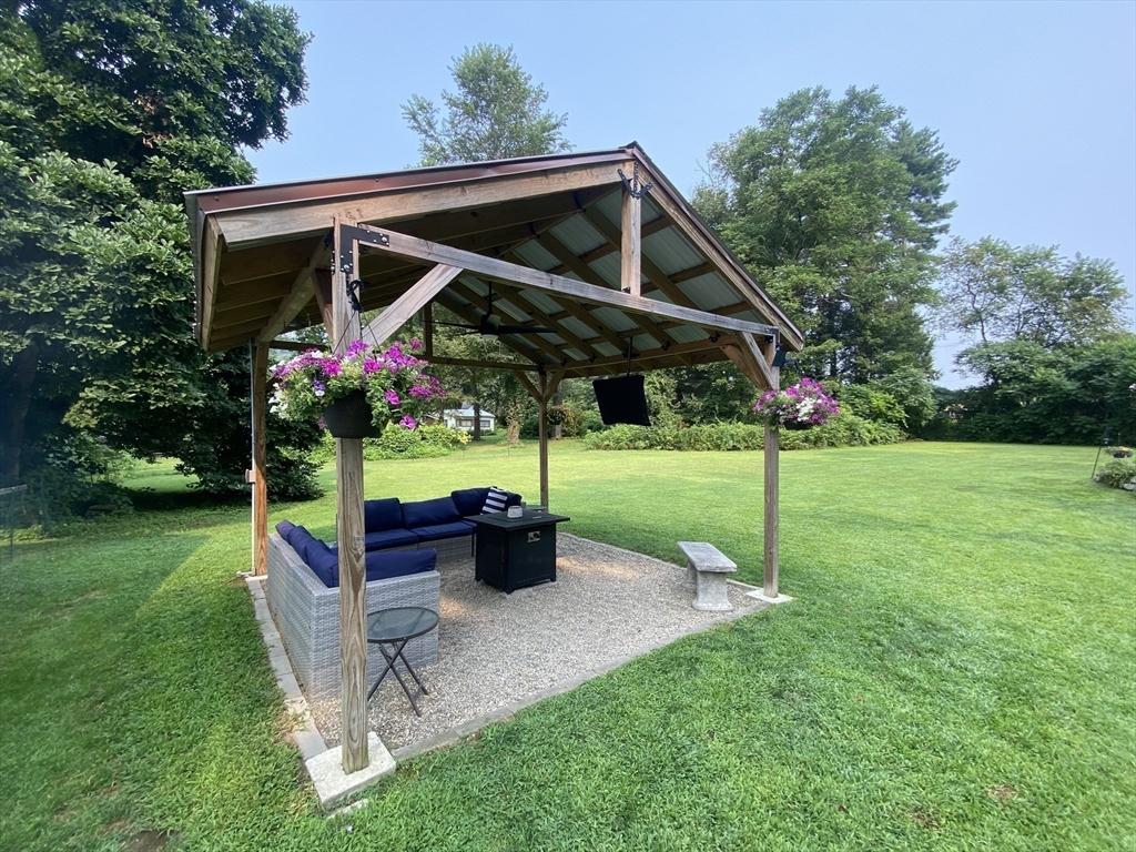 84 Thayer Road Greenfield, MA 01301 - Photo 6 of 34 Gallery Image 6