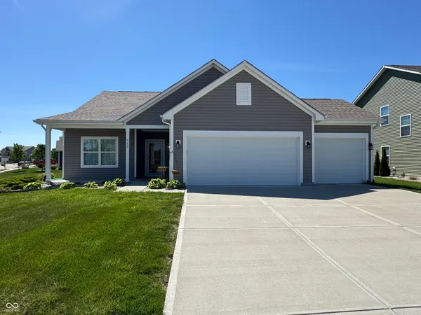 $300,000 | 512 Montezuma Express Drive, Greenfield, IN 46140