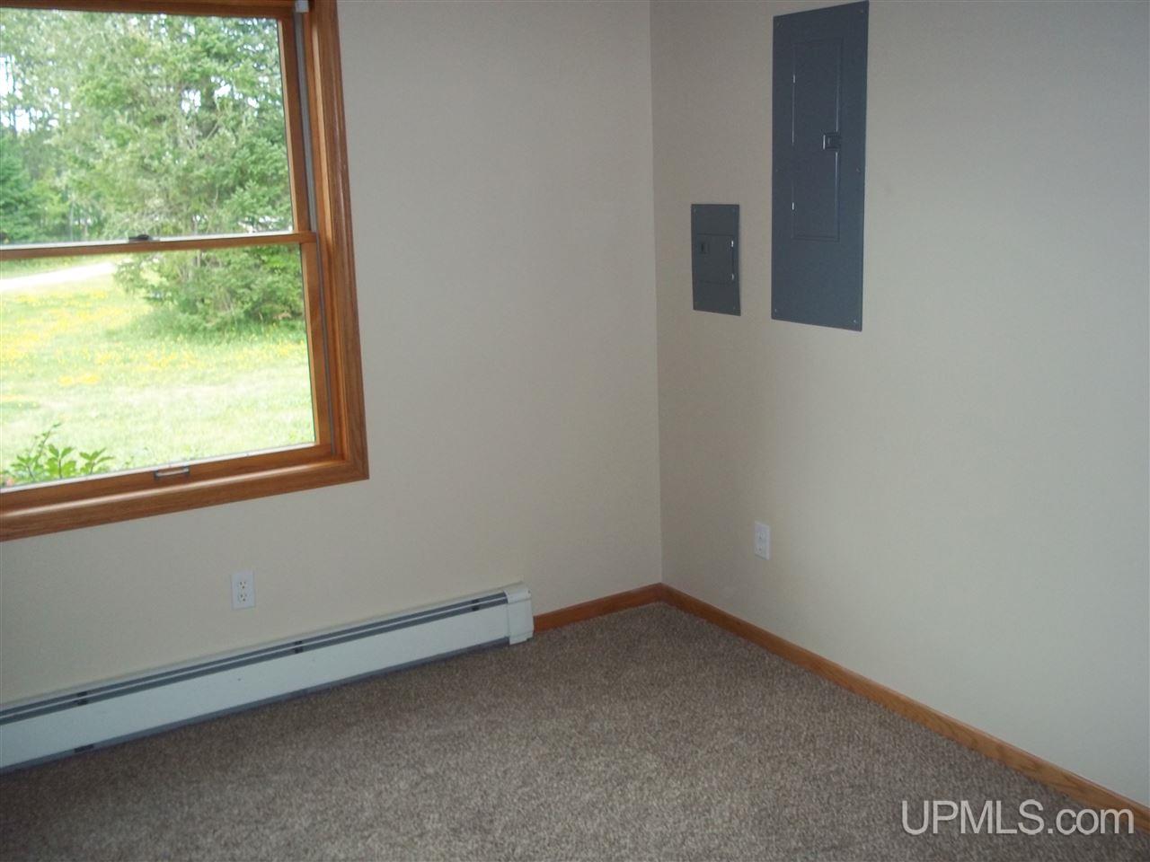 8953 Co Road Gladstone, MI 49837 - Photo 8 of 12