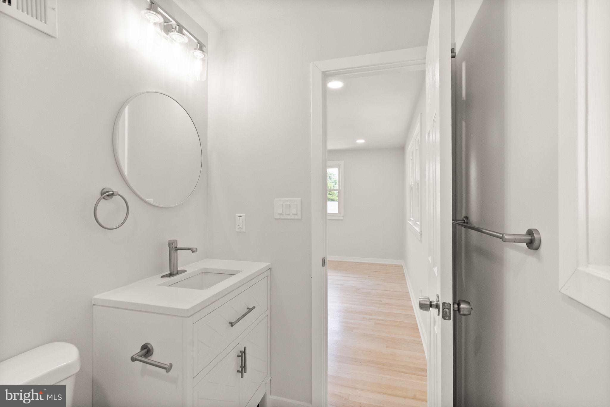 5803 Hanover Avenue Springfield, VA 22150 - Photo 25 of 59 Gallery Image 25