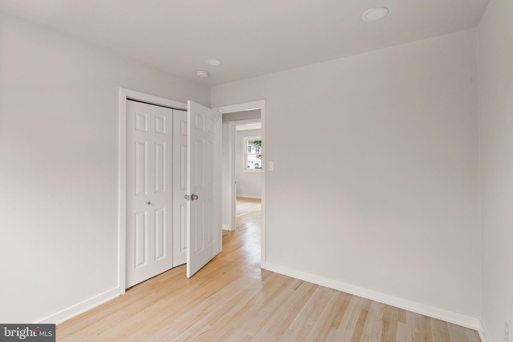 5803 Hanover Avenue Springfield, VA 22150 - Photo 28 of 59 Gallery Image 28