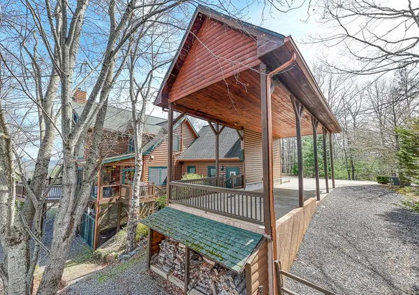 $899,000 | 594 Brasstown View Road, Murphy, NC 28906