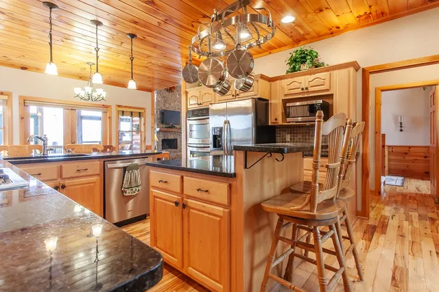 $899,000 | 594 Brasstown View Road, Murphy, NC 28906