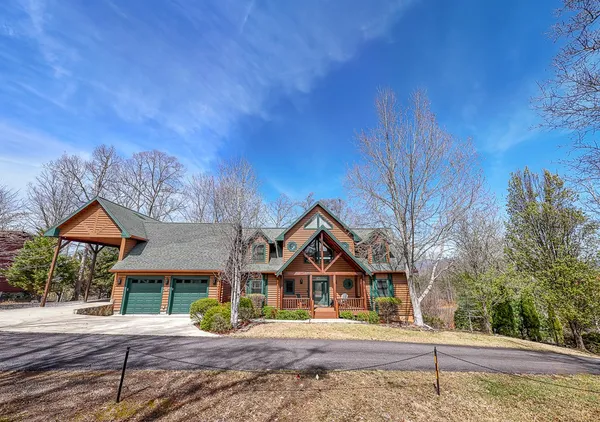 $899,000 | 594 Brasstown View Road, Murphy, NC 28906