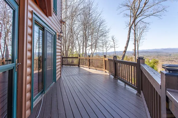 $899,000 | 594 Brasstown View Road, Murphy, NC 28906