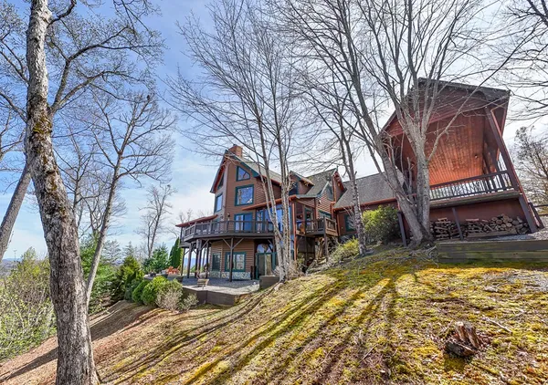 $899,000 | 594 Brasstown View Road, Murphy, NC 28906