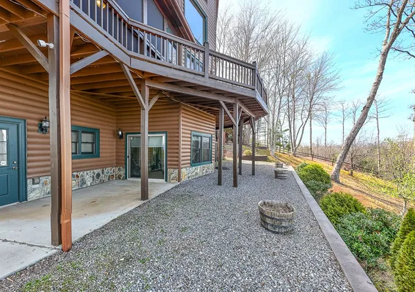 $899,000 | 594 Brasstown View Road, Murphy, NC 28906