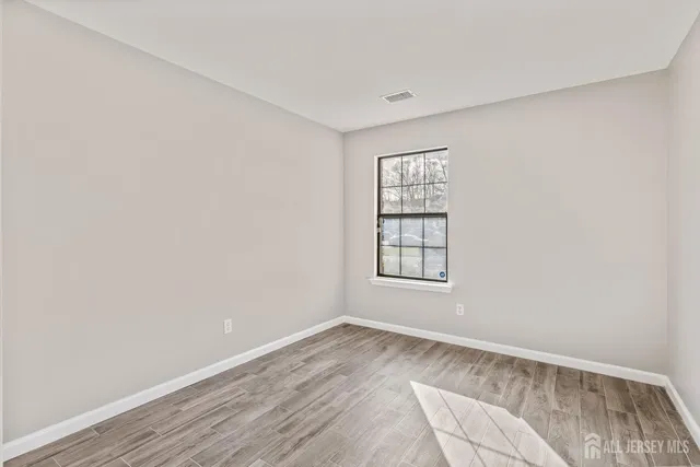 $2,595 | 2301 Bayhead Drive, Parlin, NJ 08859