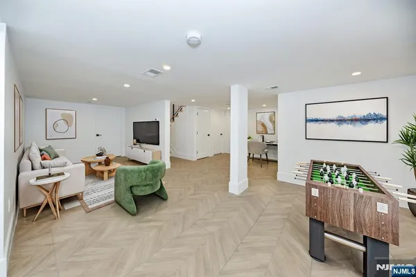 $1,625,000 | 212 Monroe Avenue, River Edge, NJ 07661