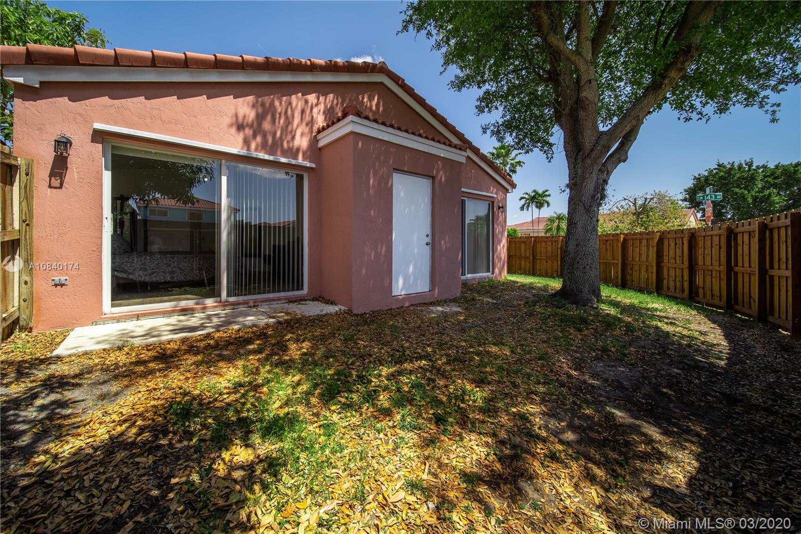 14310 Southwest 175th Terrace Miami, FL 33177 - Photo 14 of 37
