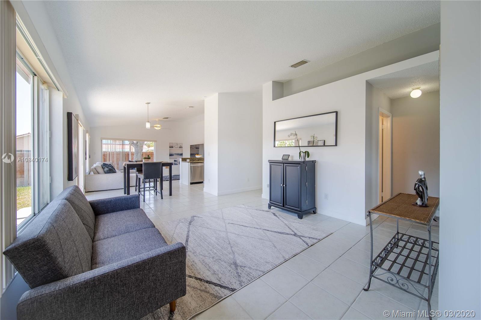 14310 Southwest 175th Terrace Miami, FL 33177 - Photo 16 of 37
