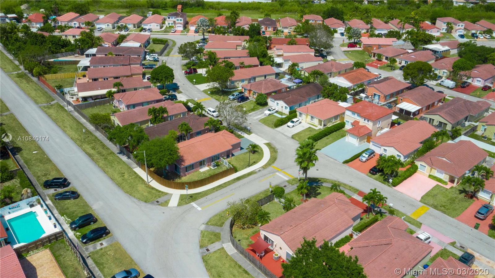14310 Southwest 175th Terrace Miami, FL 33177 - Photo 4 of 37