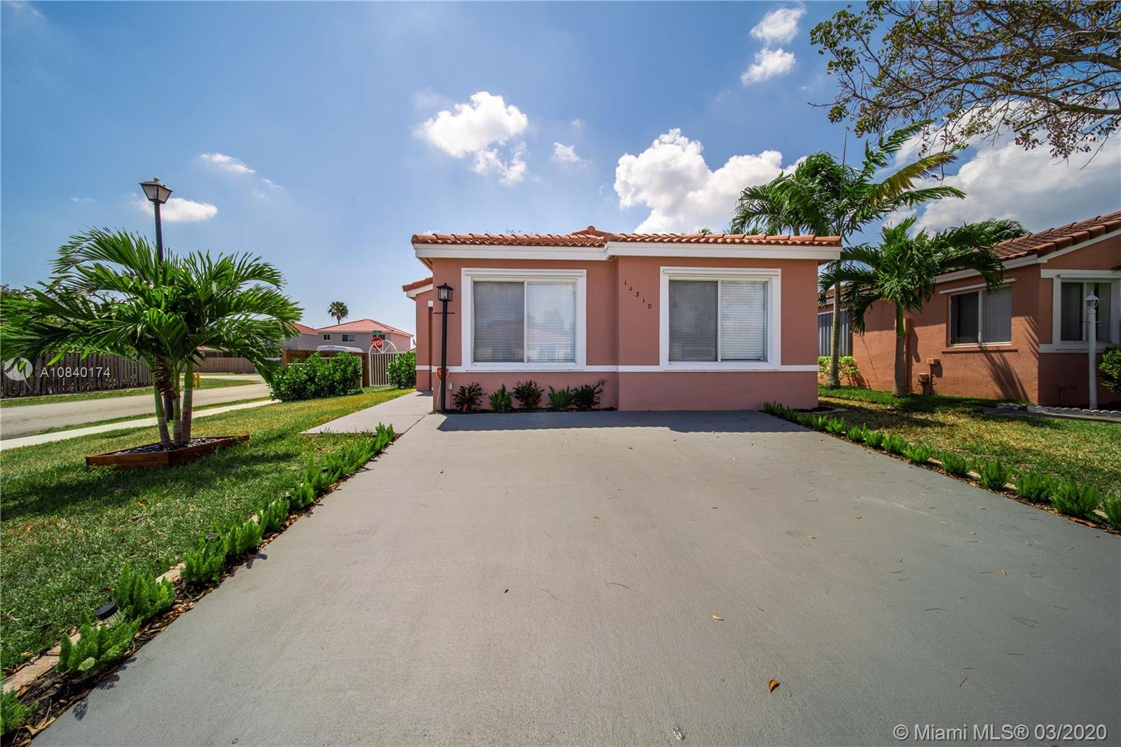 14310 Southwest 175th Terrace Miami, FL 33177 - Photo 9 of 37