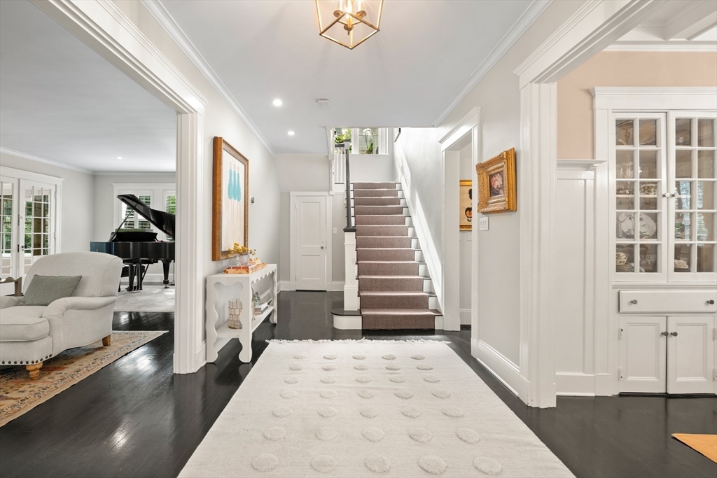 133 Abbott Road Wellesley, MA 02481 - Photo 3 of 42